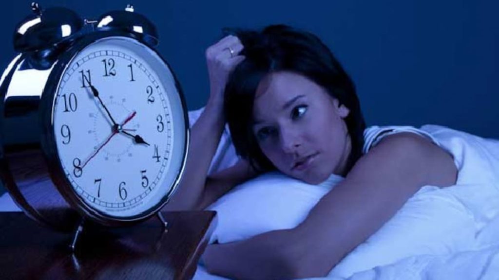 4 simple remedies for better deep and quick sleep at night