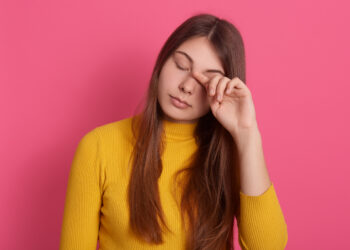 डोळ्यात रांजणवाडी येण्याची कारणे आणि घरगुती उपाय