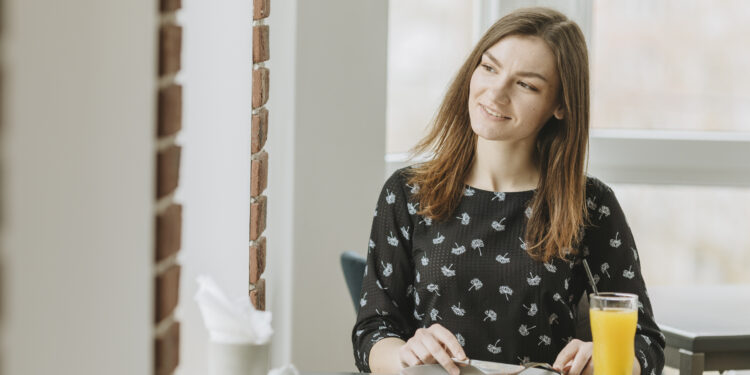 सकाळचा नाश्ता टाळल्याने वाढतो थकवा आणि वजन, जाणून घ्या सकाळी नाश्ता न करण्याचे दुष्परिणाम